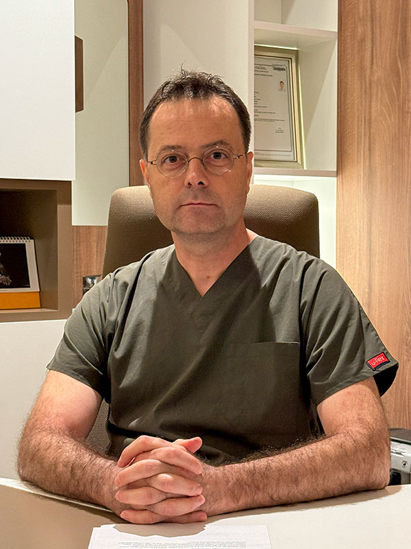 Doç. Dr. Mehmet Güzeloğlu